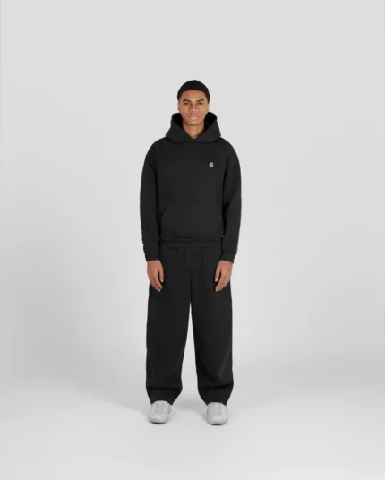 SU Basic Black Tracksuit - SUVENE